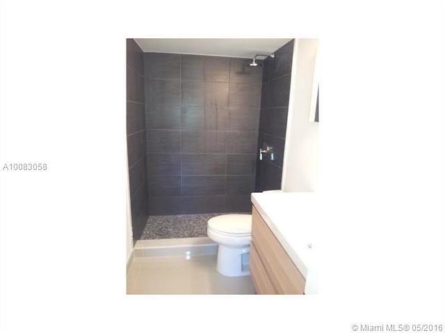 HOLLYWOOD PARC CONDO - Residential Lease