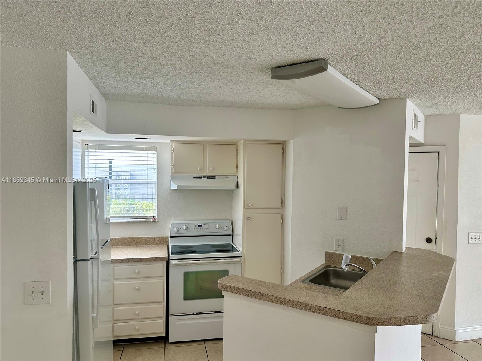 PONTE VERDE AT PALM BEACH - Residential Lease
