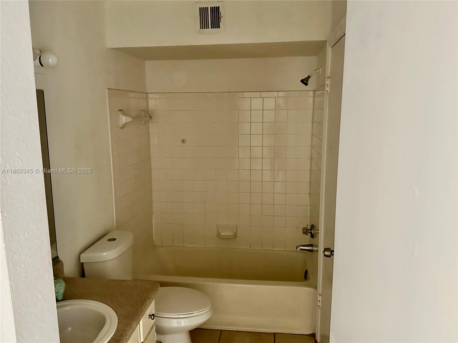 PONTE VERDE AT PALM BEACH - Residential Lease