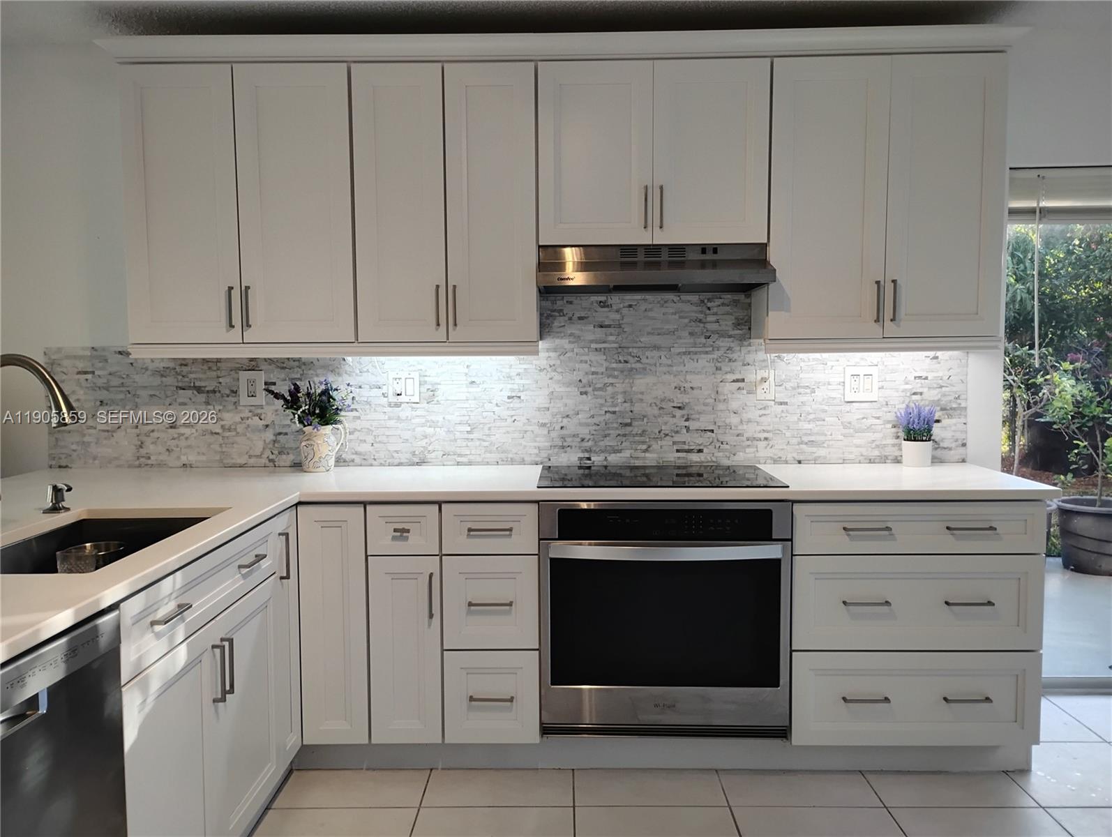 CONTINENTAL HOMES AT LAGO - Residential