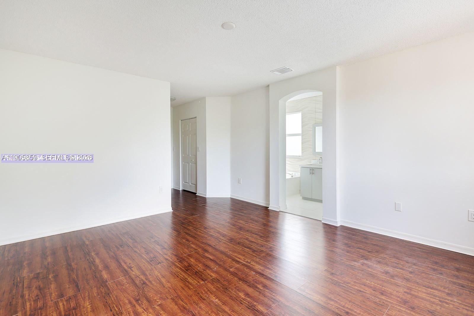 CONTINENTAL HOMES AT LAGO - Residential