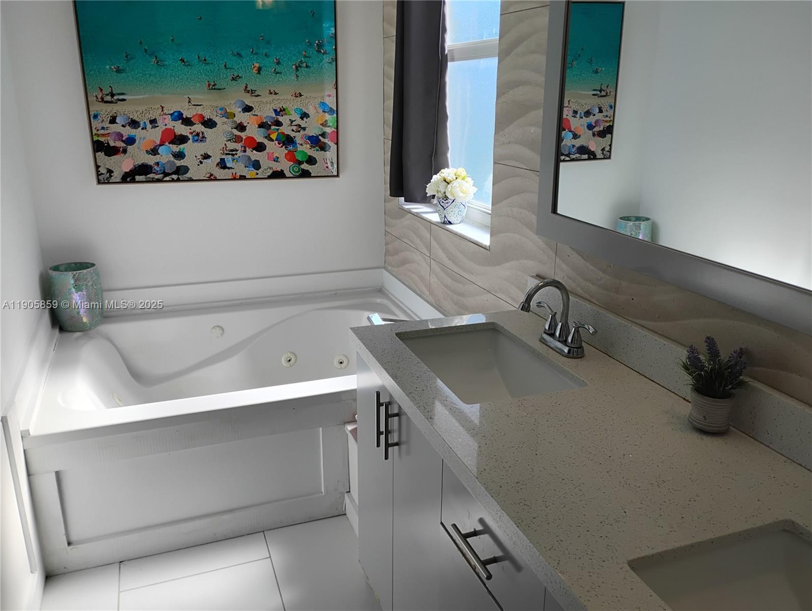 CONTINENTAL HOMES AT LAGO - Residential