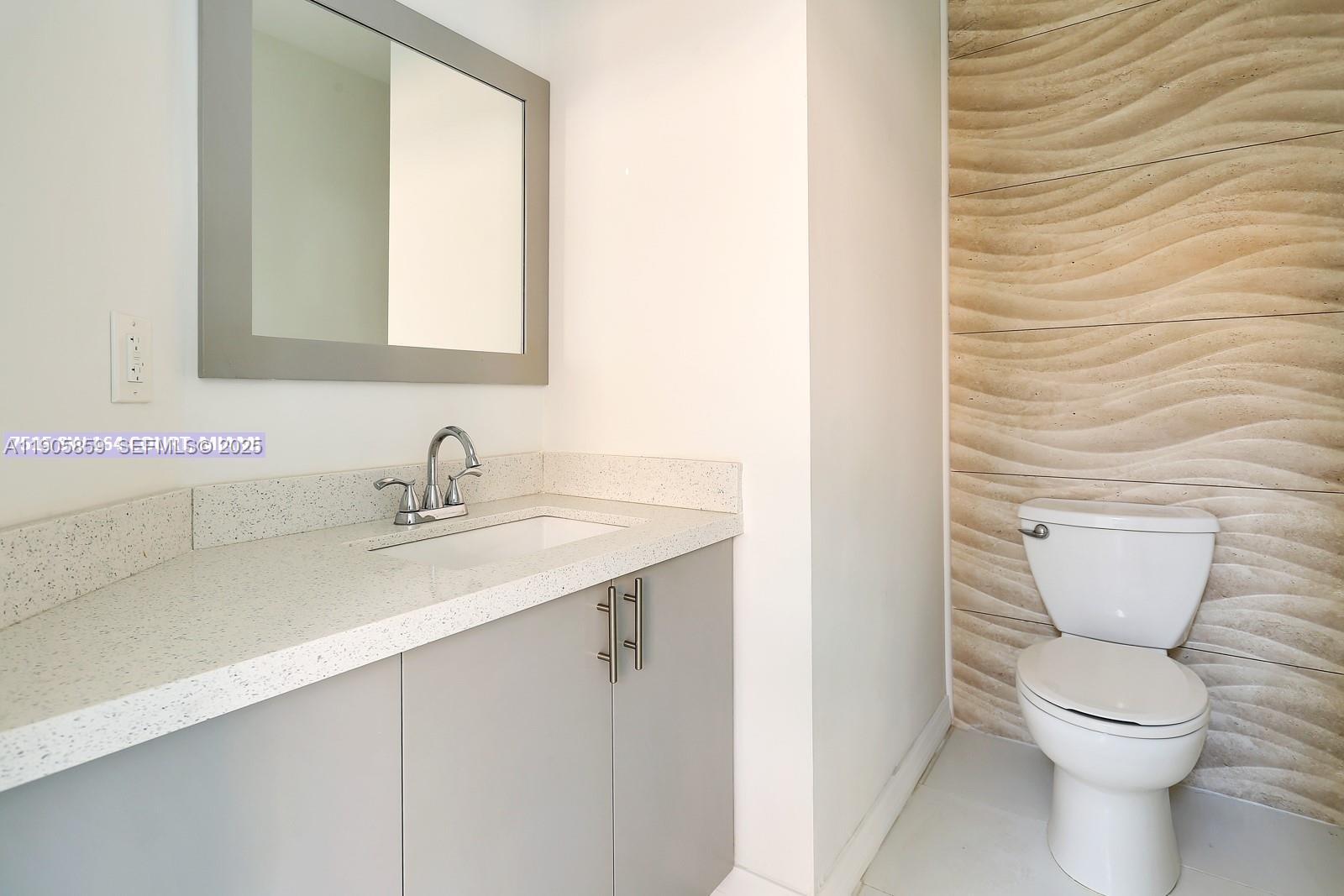 CONTINENTAL HOMES AT LAGO - Residential