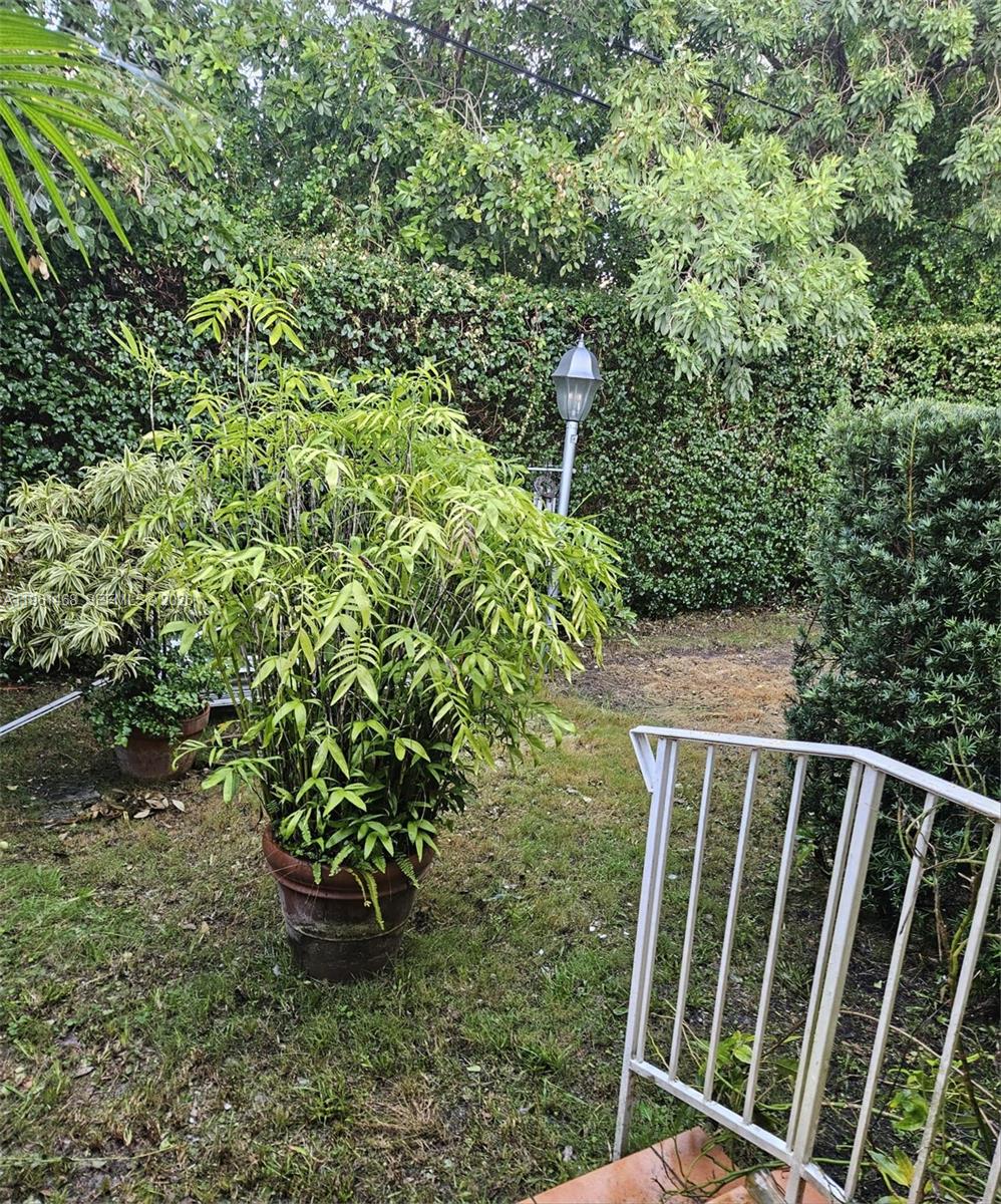 CORAL GABLES CRAFTS - Residential