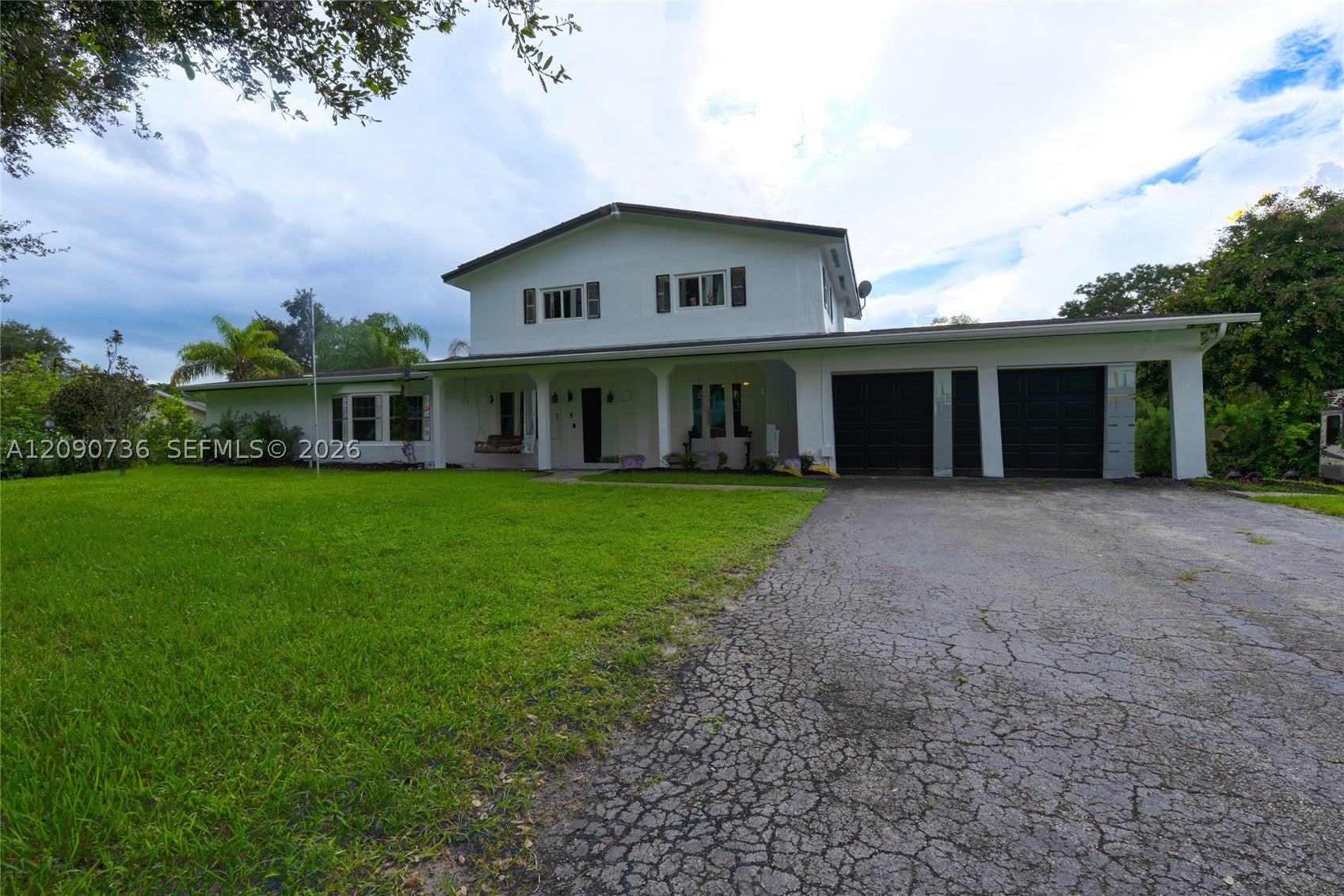4875 SW 163rd Ave, Southwest Ranches, FL, 33331/$1,350,000 1 4875 SW 163rd Ave