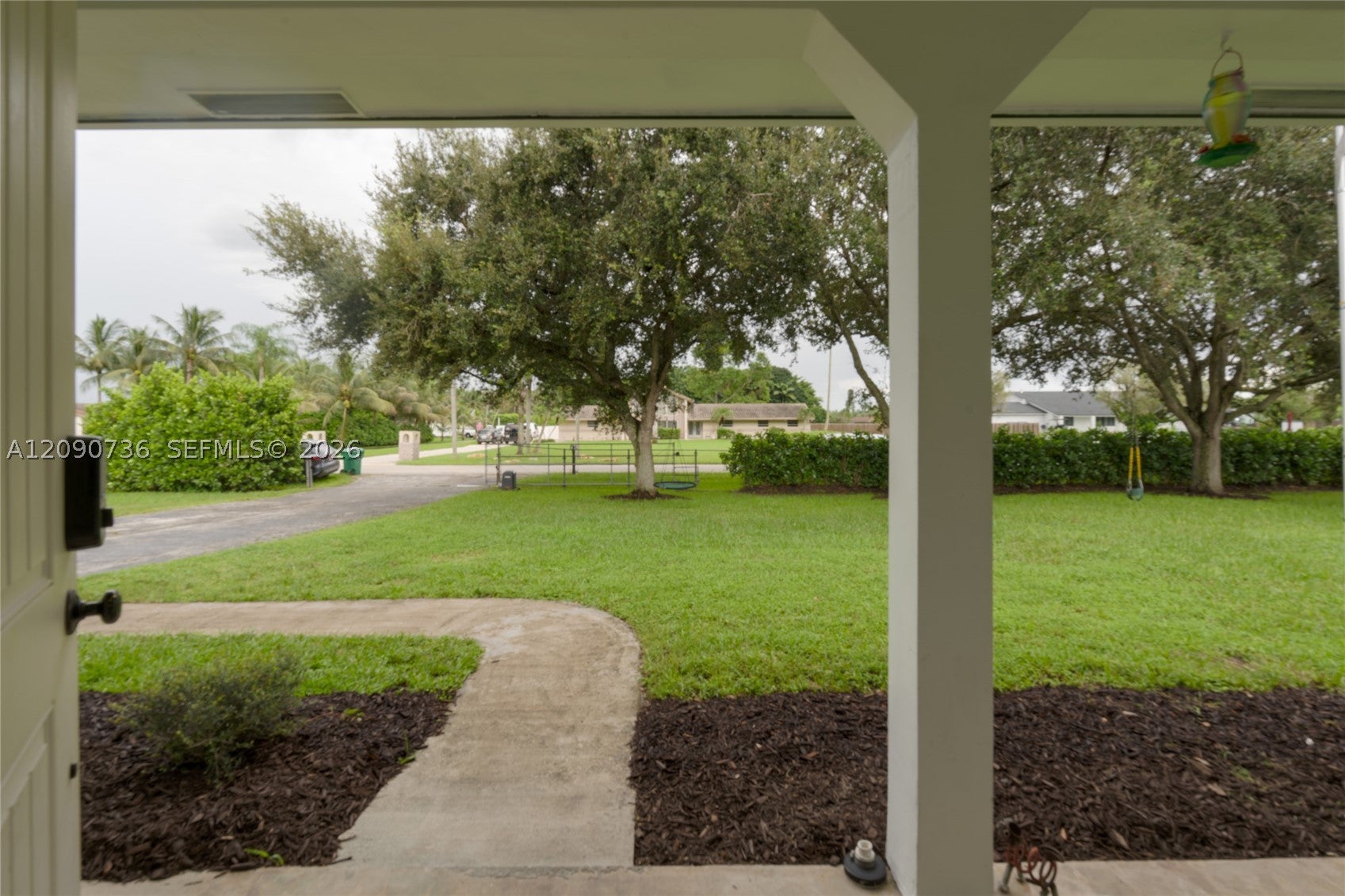 4875 SW 163rd Ave, Southwest Ranches, FL, 33331/$1,350,000 3 4875 SW 163rd Ave