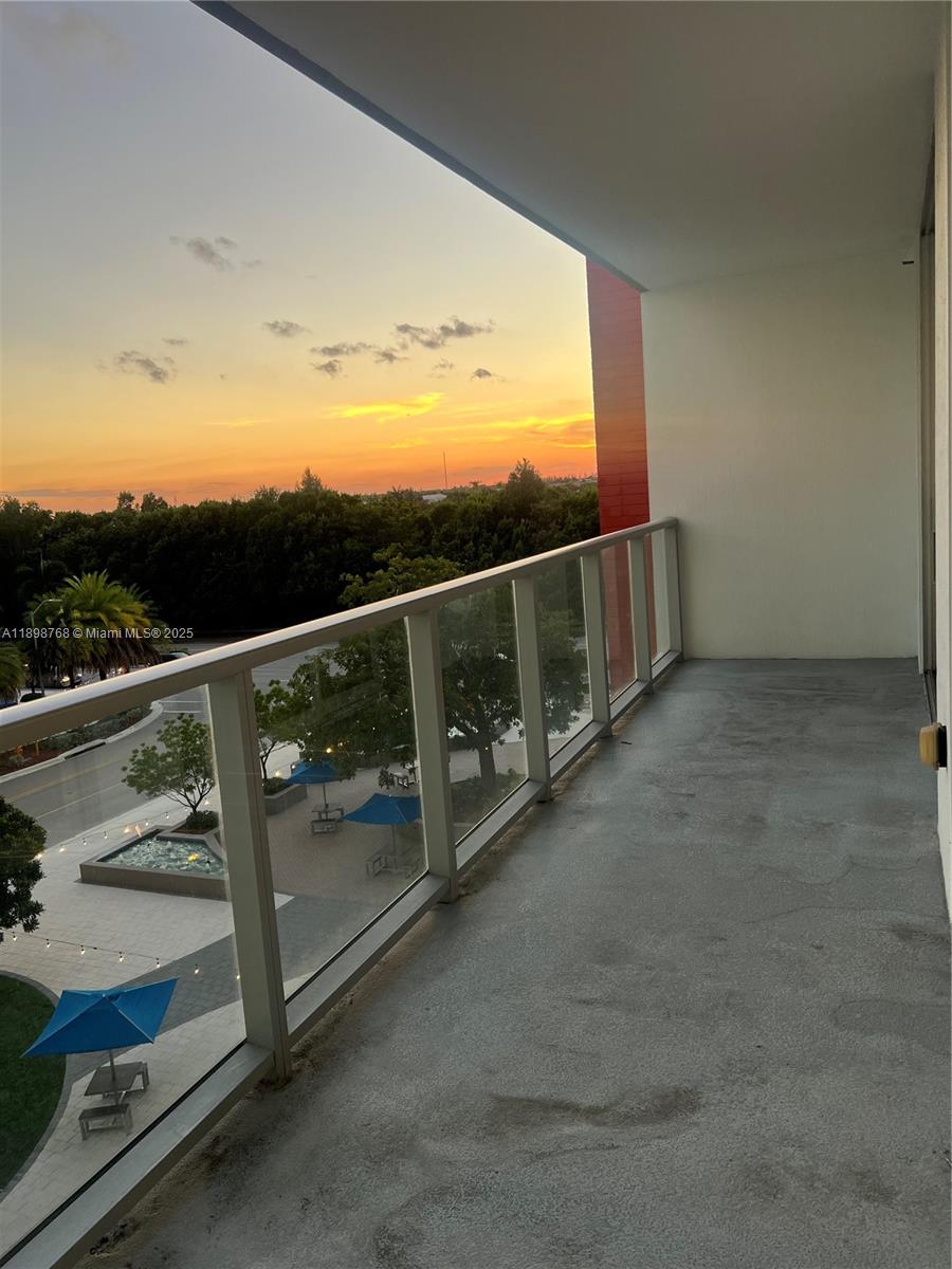 MIDTOWN DORAL CONDO 3 - Residential Lease
