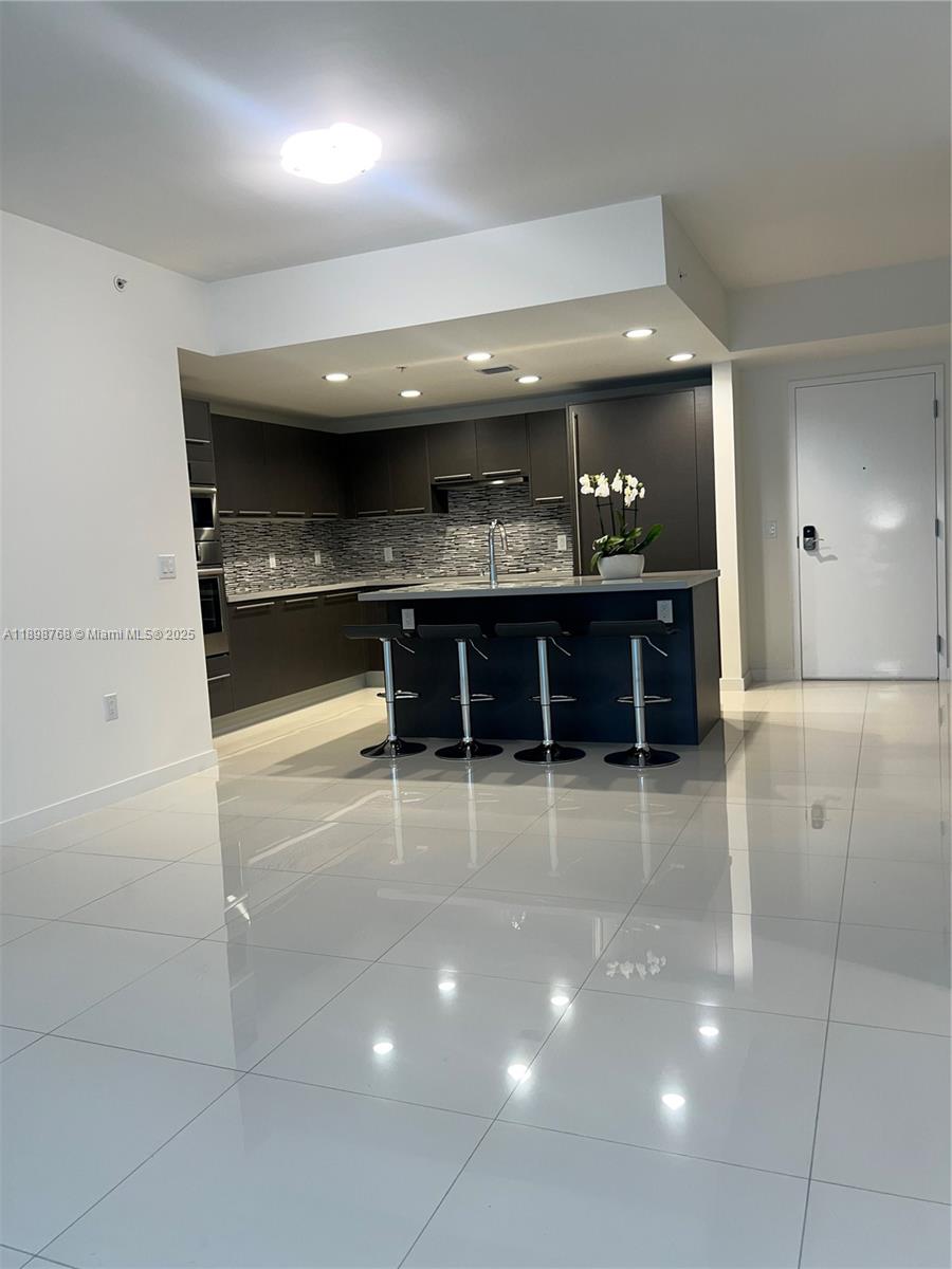 MIDTOWN DORAL CONDO 3 - Residential Lease