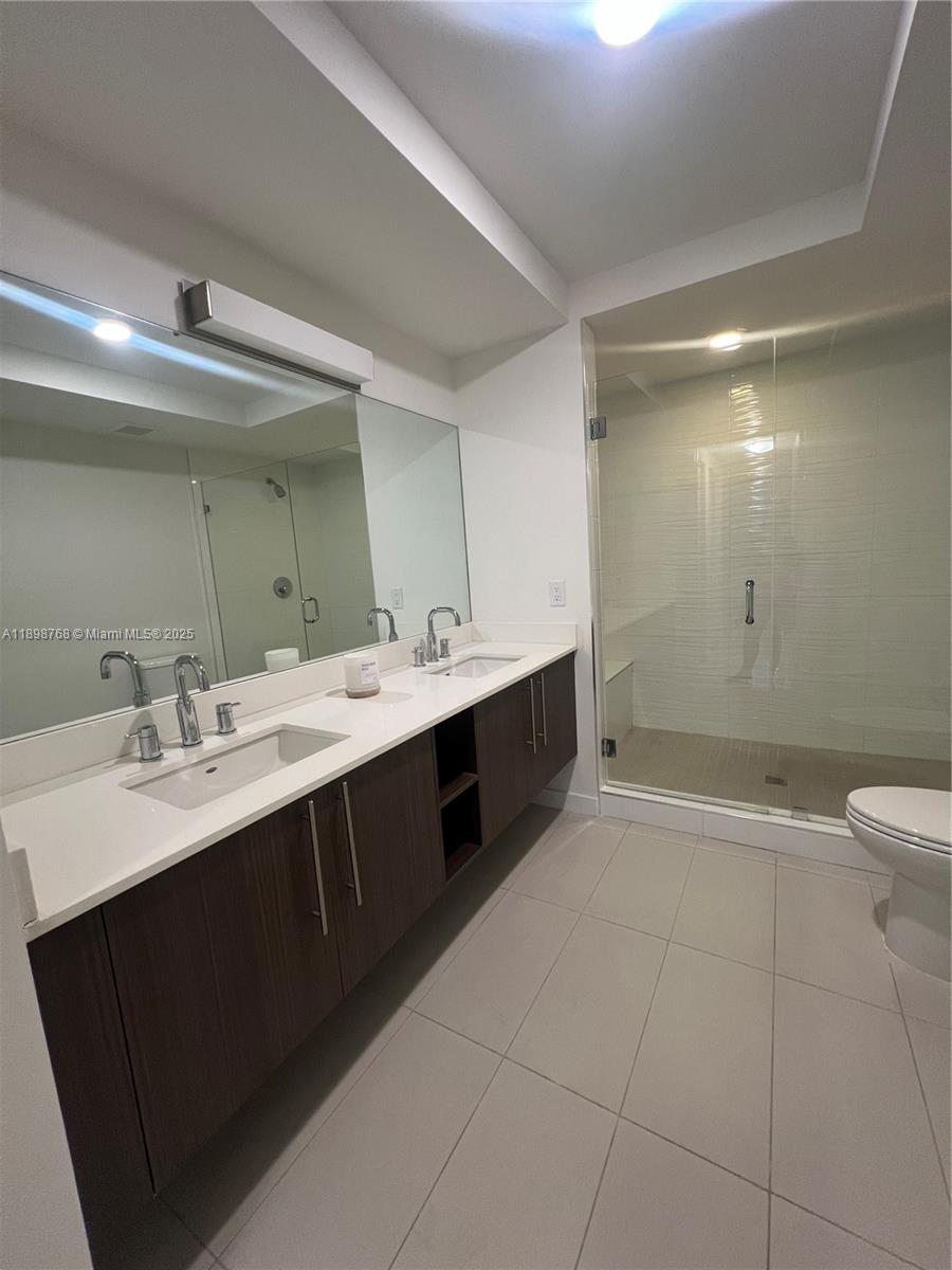 MIDTOWN DORAL CONDO 3 - Residential Lease