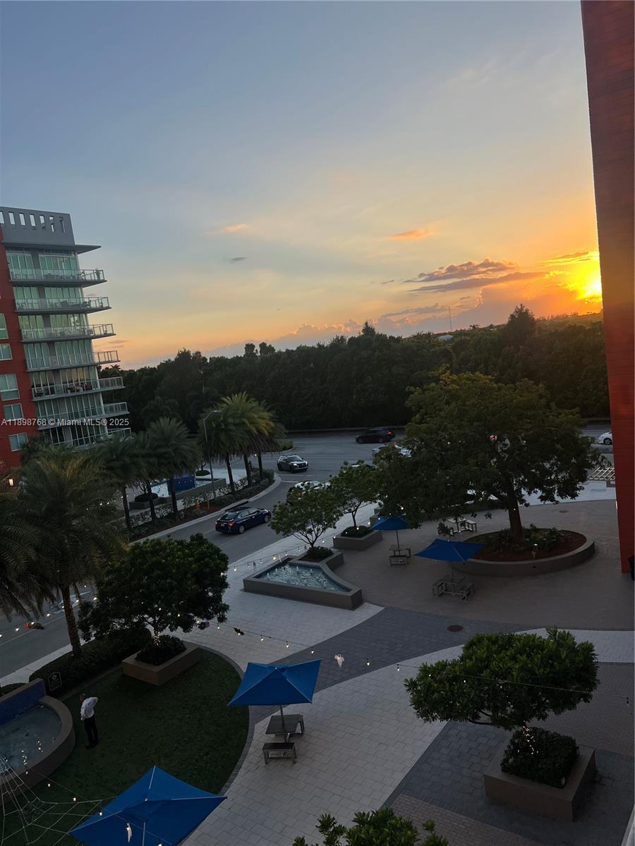 MIDTOWN DORAL CONDO 3 - Residential Lease