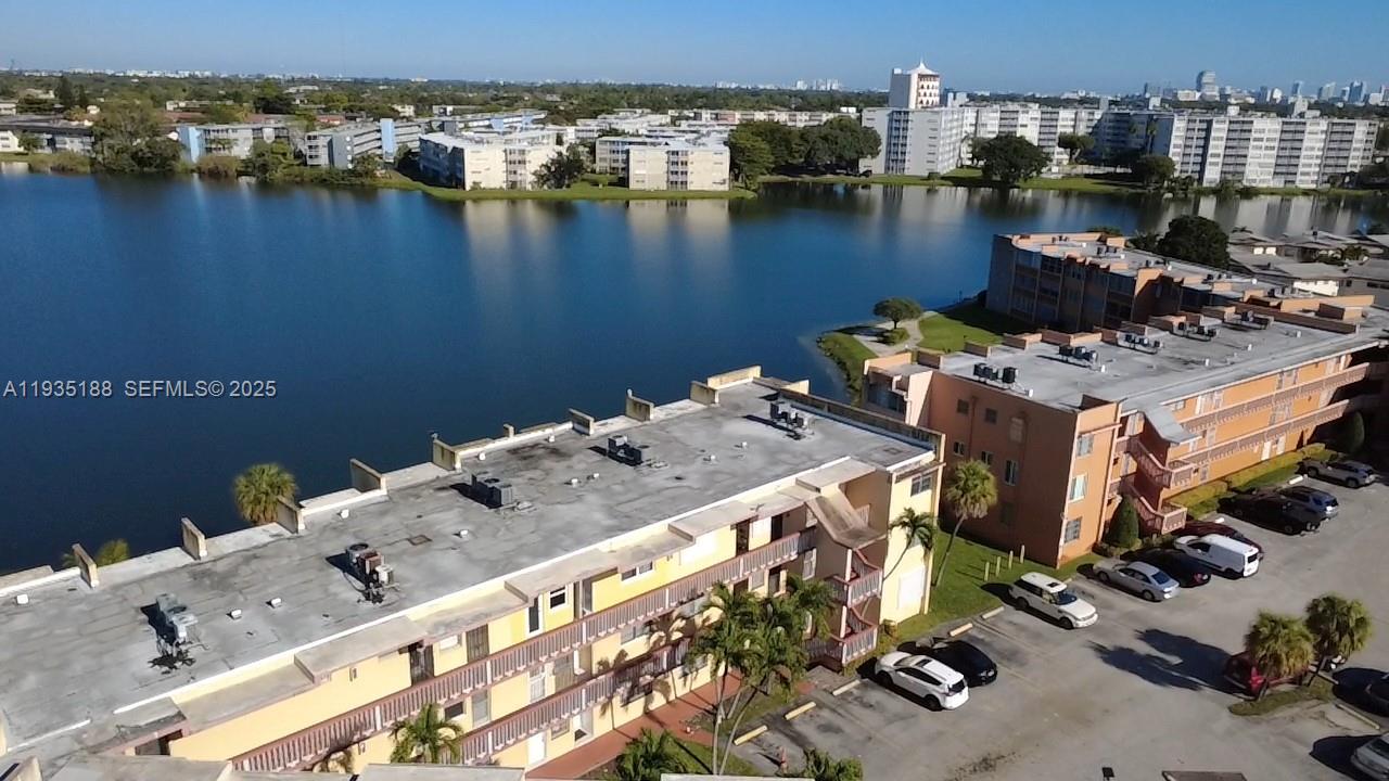 SECOND MOORINGS CONDO - Residential