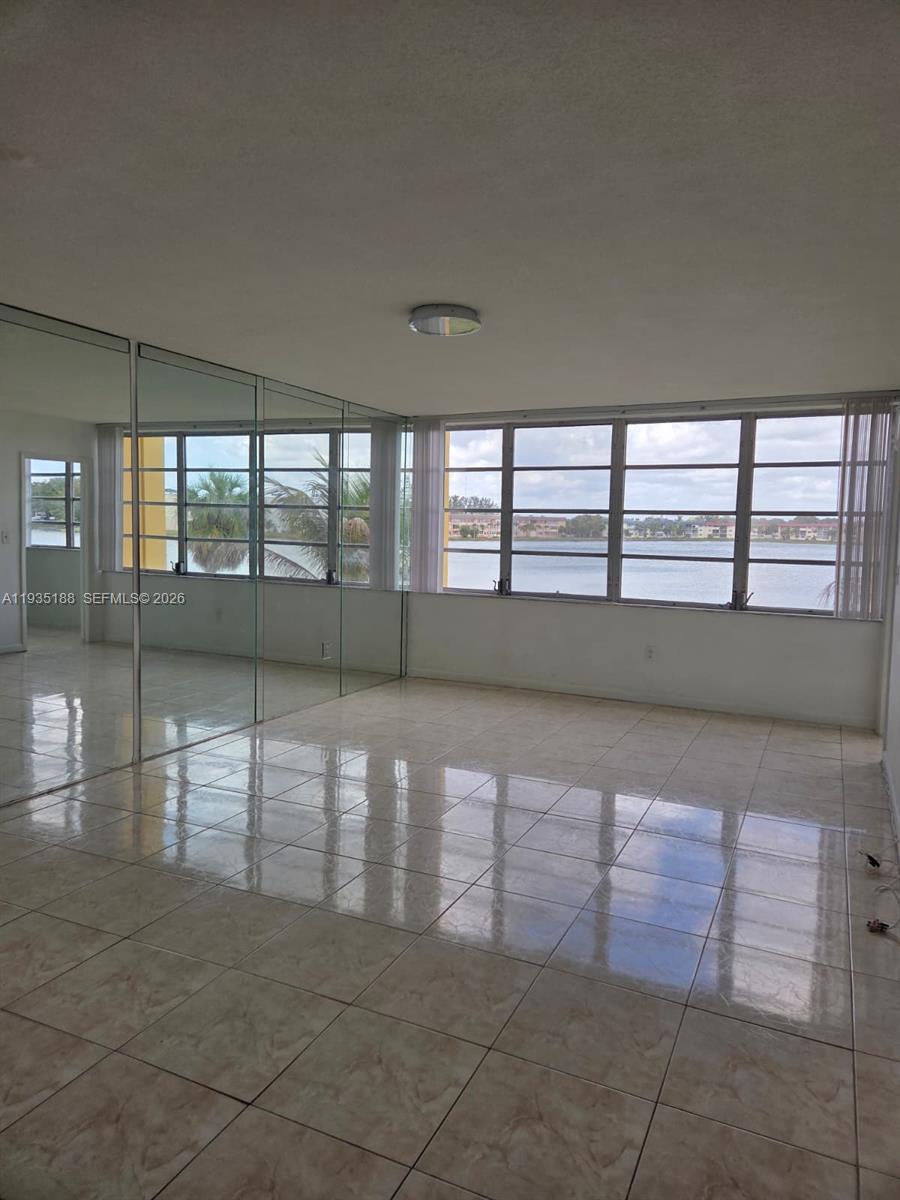 SECOND MOORINGS CONDO - Residential