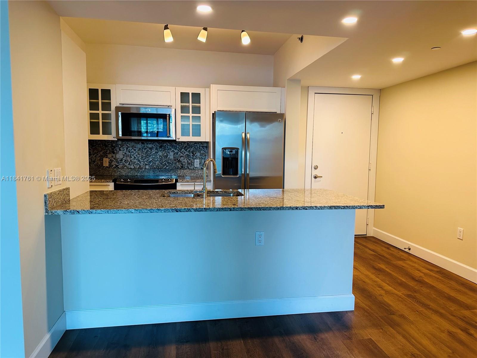 950 Brickell Bay Dr 1905