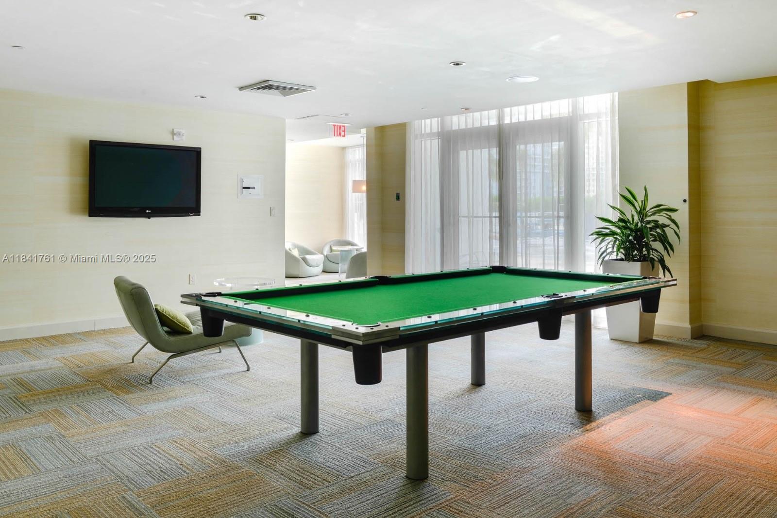 THE PLAZA 851 BRICKELL CO - Residential