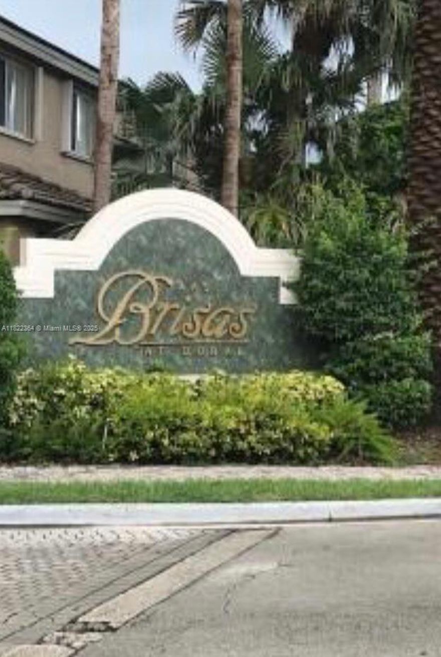 Beautiful 3/2-1/2 town-home in Las Brisas community at Doral. Wood floors in all rooms on the second floor and
stairs, tile floors downstairs, remodeled bathrooms, stainless steel appliances in the kitchen, Storage area,
accordion hurricane shutters, A++ schools, Eugenia B Thomas(Elementary- Middle school), Ronald Reagan.
Centrally located, close to Miami International Airport, Dolphin Mall, restaurants.