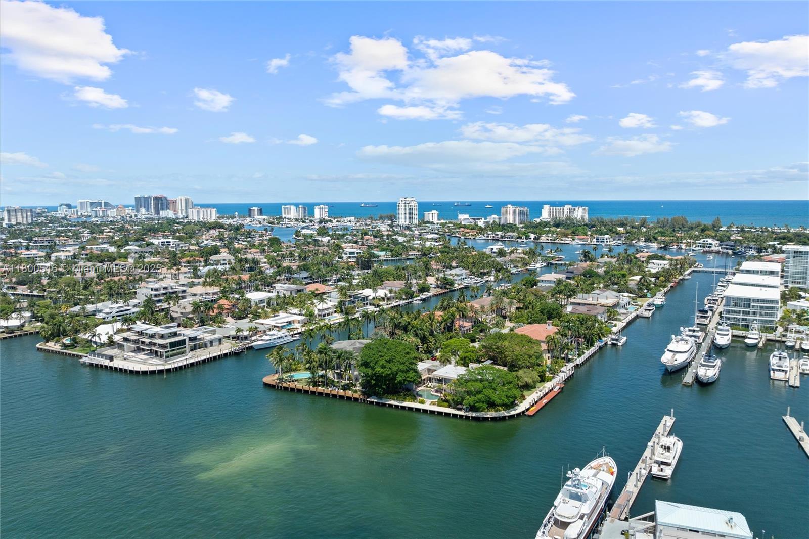 HARBOR BEACH - Residential