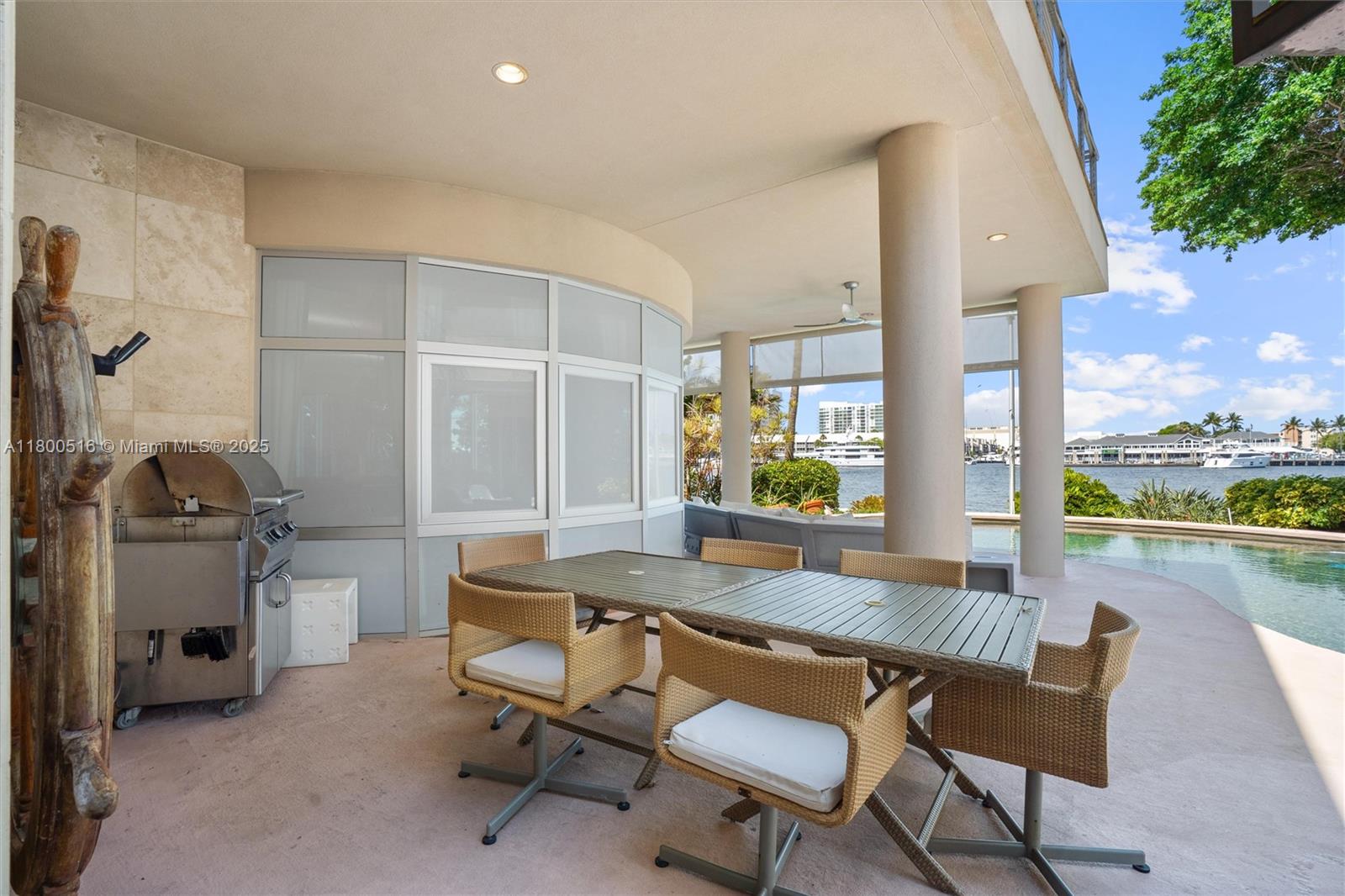 HARBOR BEACH - Residential