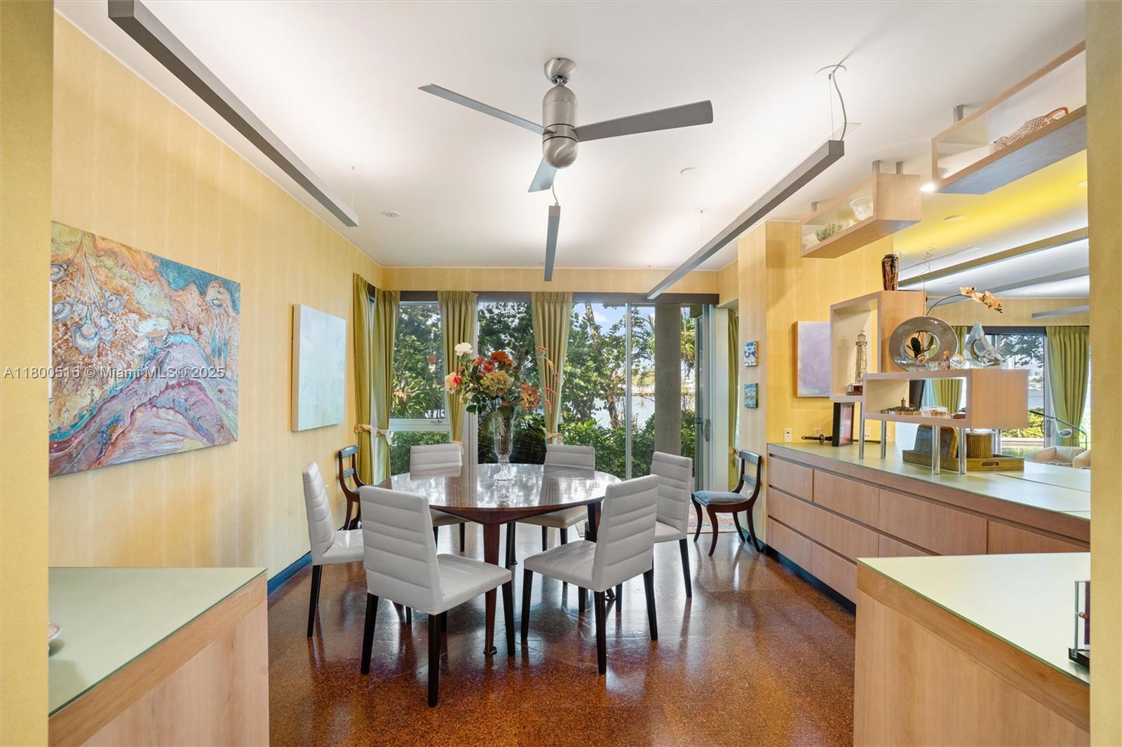 HARBOR BEACH - Residential