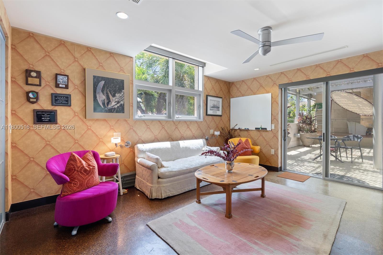 HARBOR BEACH - Residential