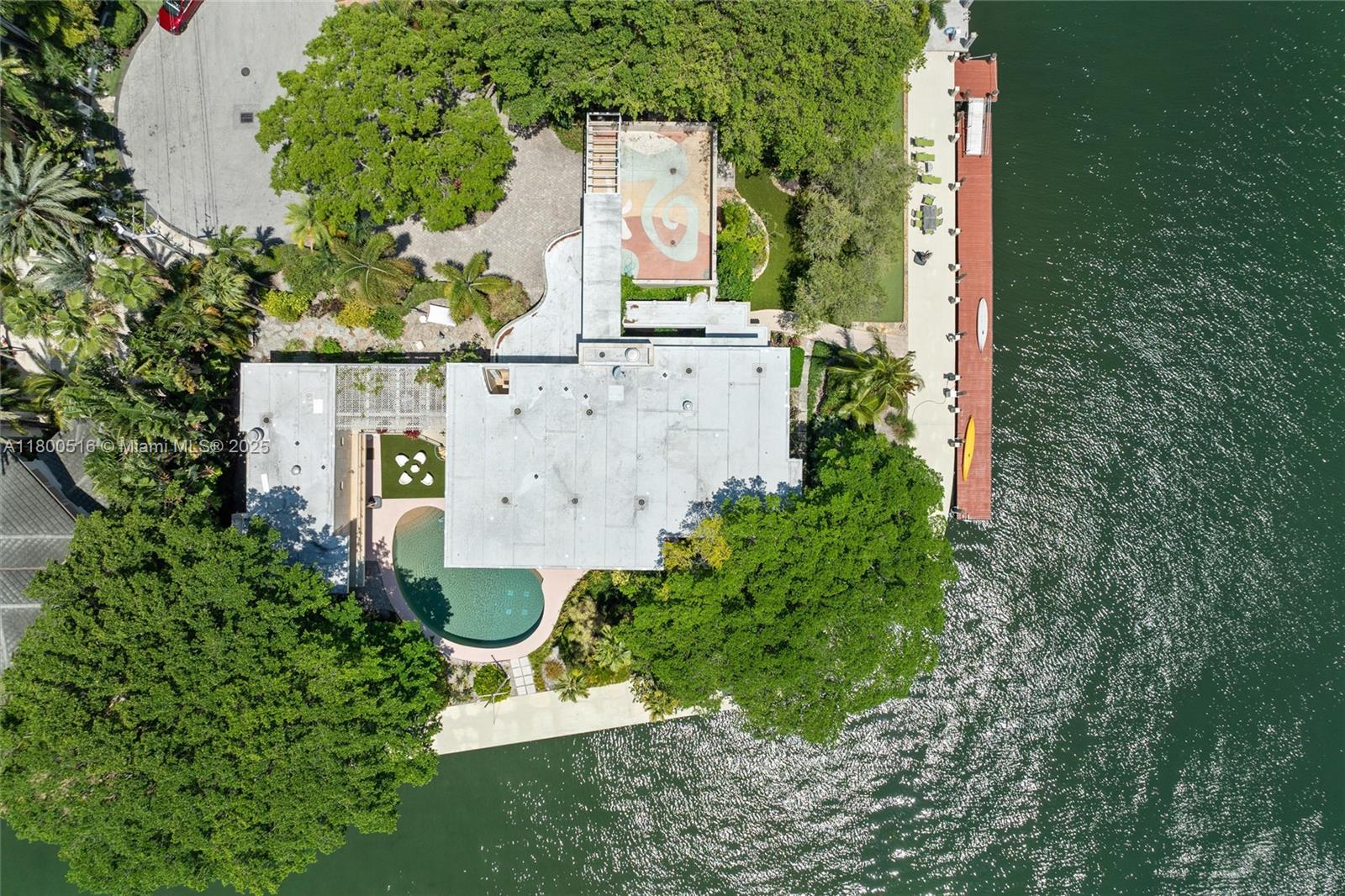 HARBOR BEACH - Residential
