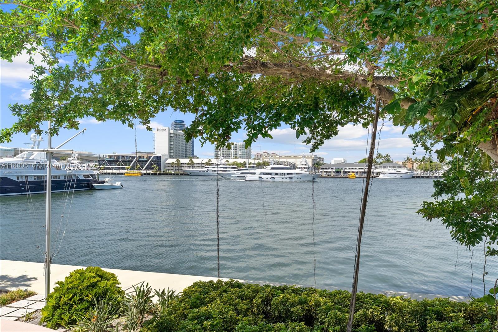 HARBOR BEACH - Residential