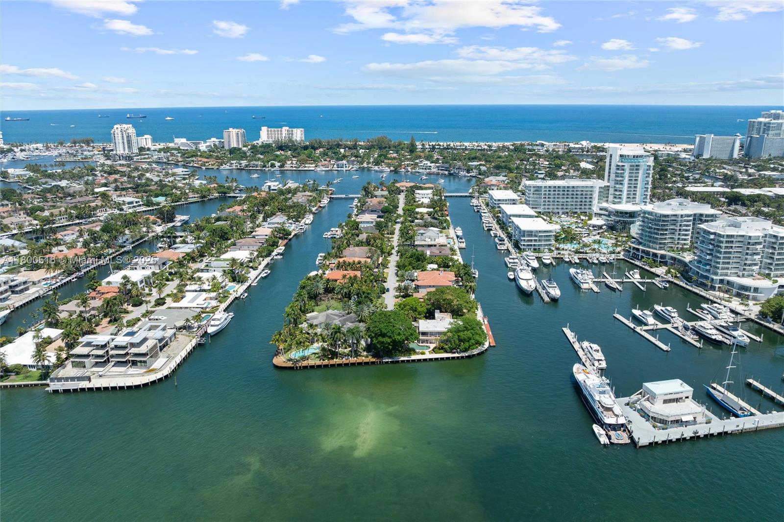 HARBOR BEACH - Residential
