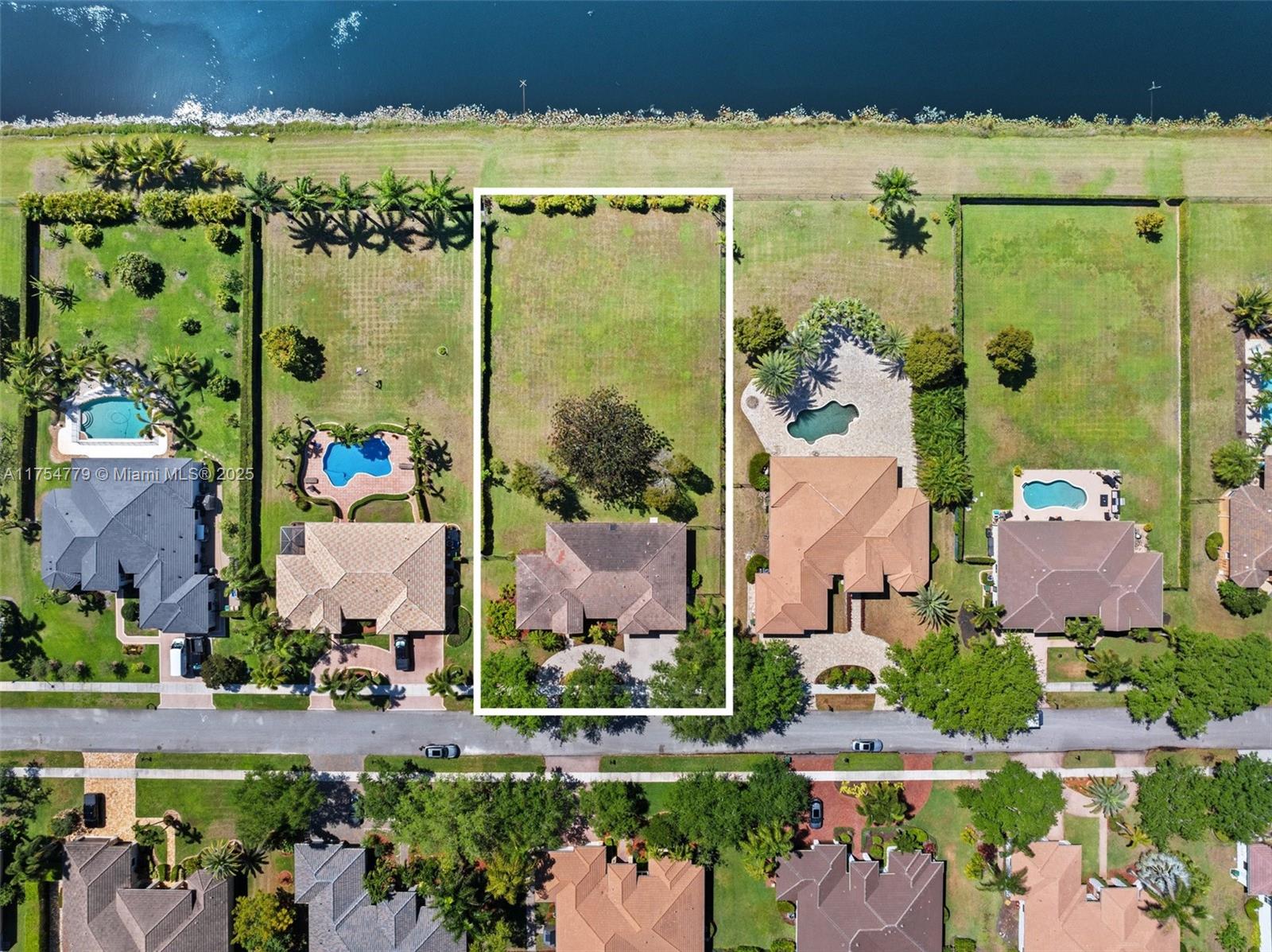 Rental Property at Address Not Disclosed, Davie, Broward County, Florida - Bedrooms: 4 
Bathrooms: 3  - $6,500 MO.