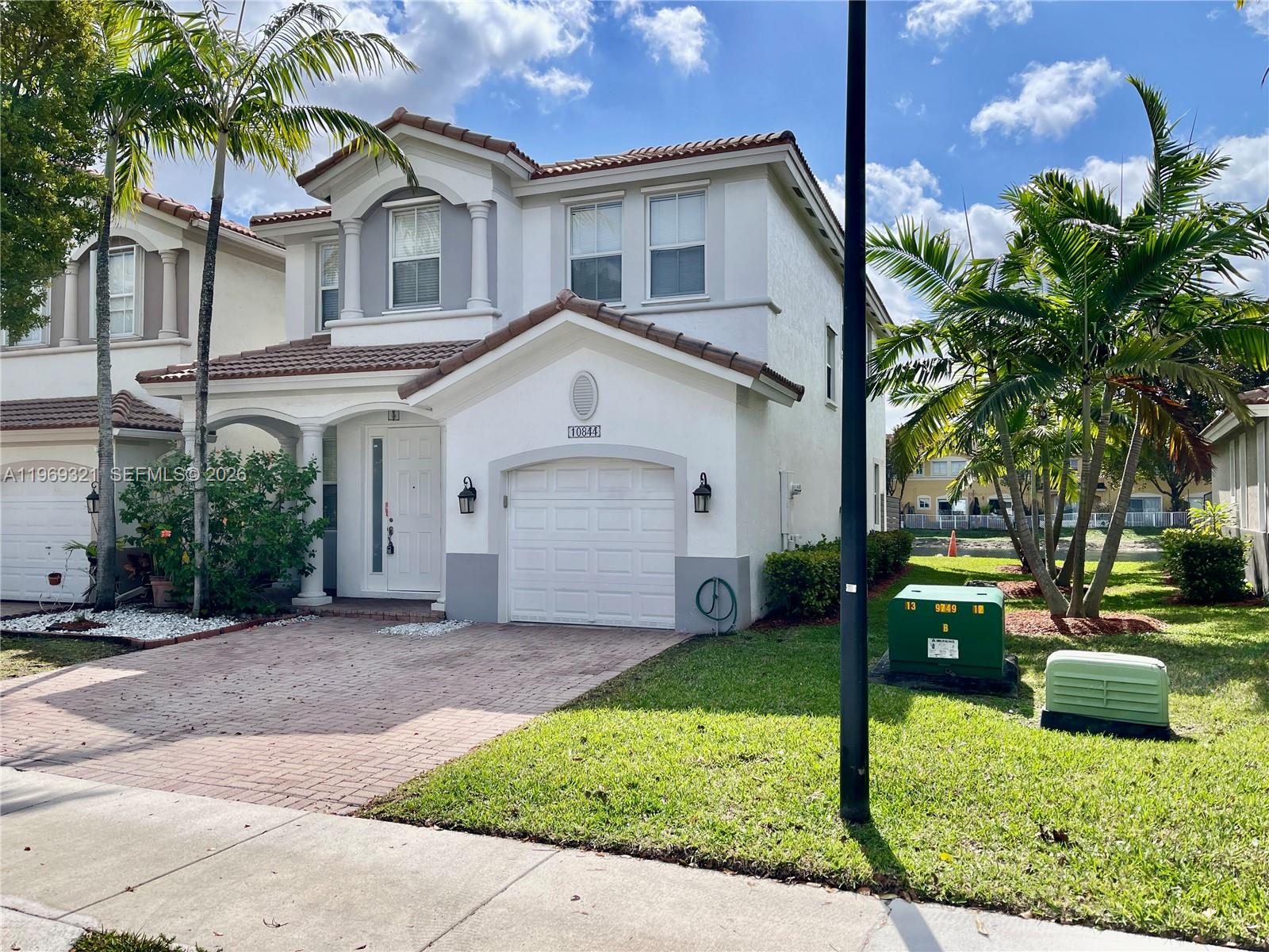 Islands/Doral - Residential Lease