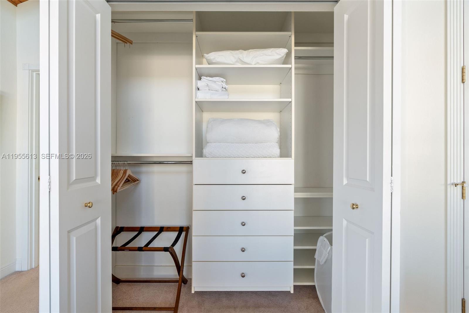 PORT ANTIGUA PLAT NO 2 - Residential