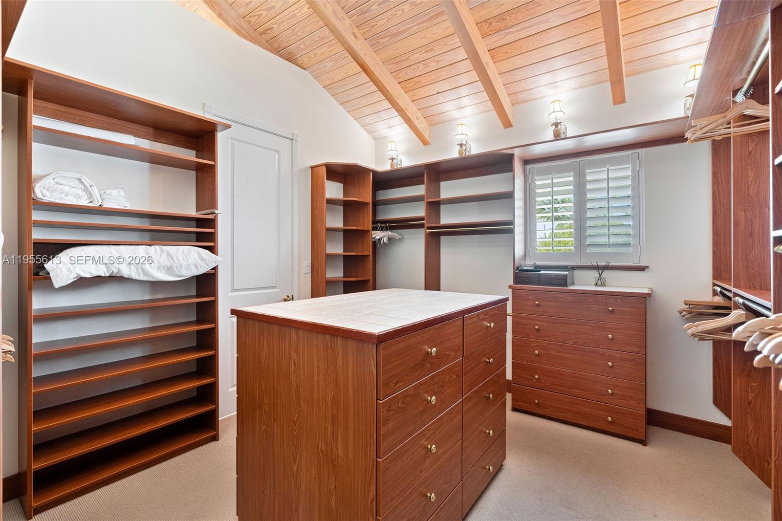 PORT ANTIGUA PLAT NO 2 - Residential