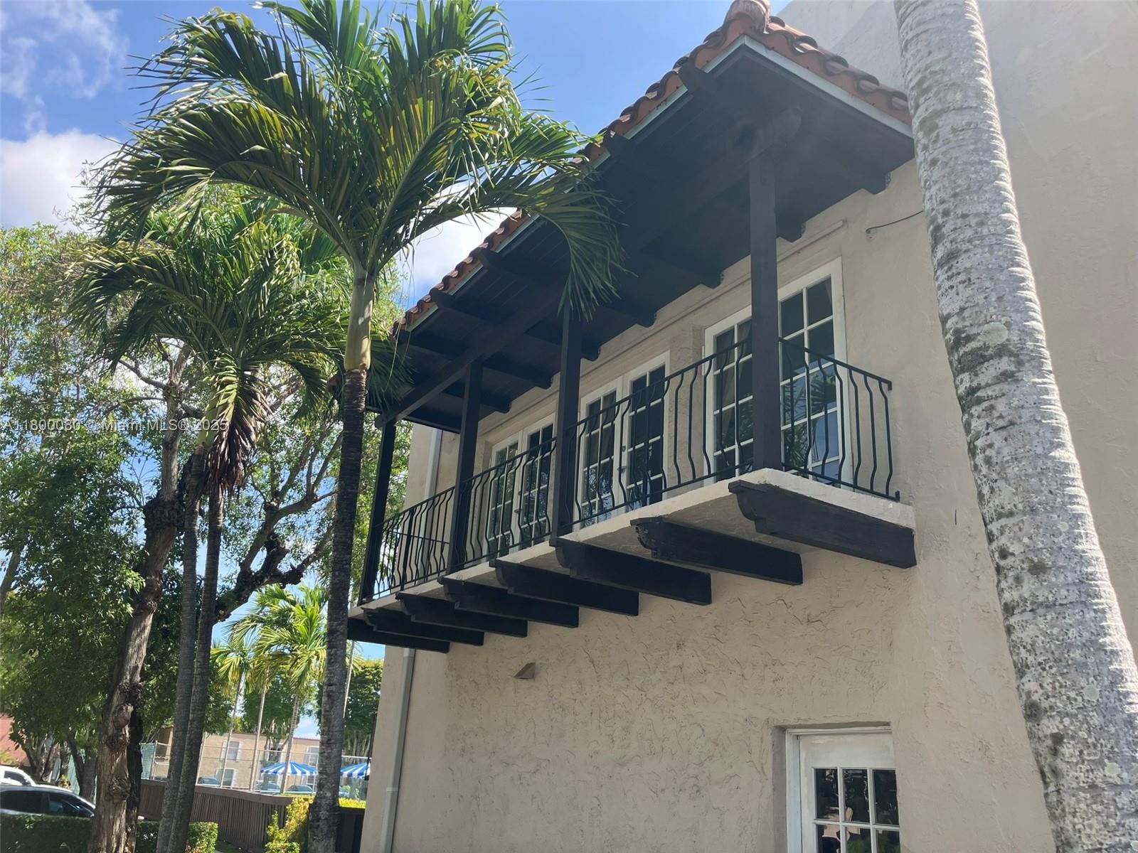 SPANISH TRACE CONDO - Residential Lease