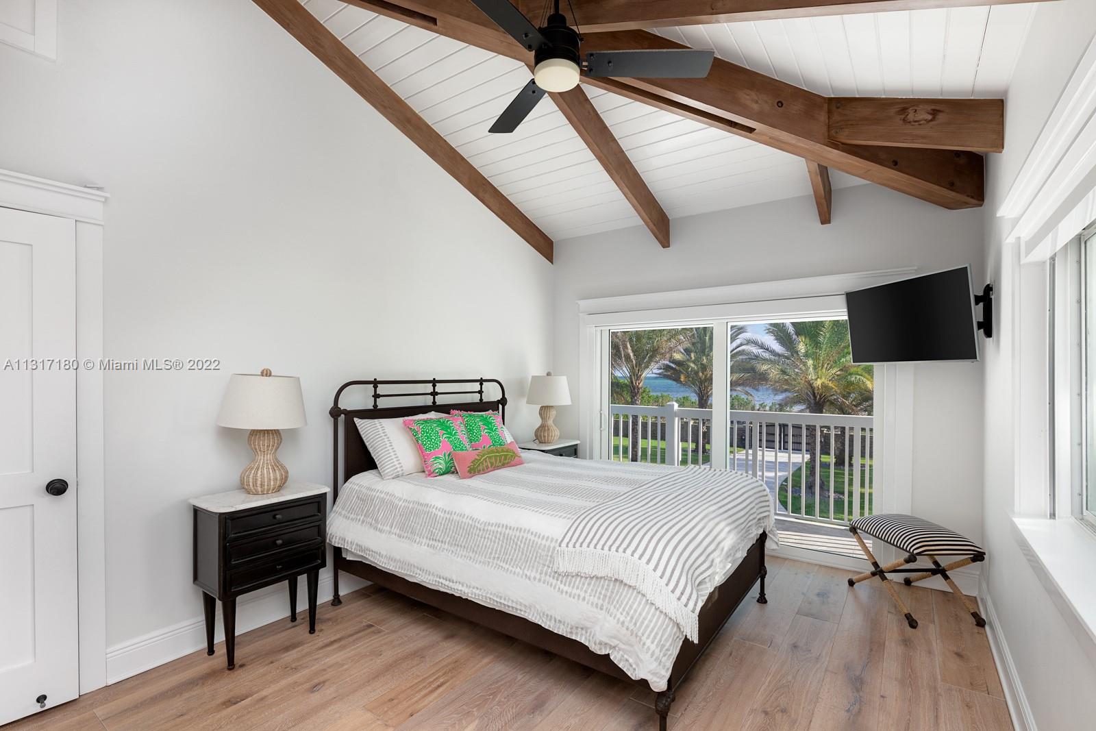 MATECUMBE SANDY BEACH - Residential