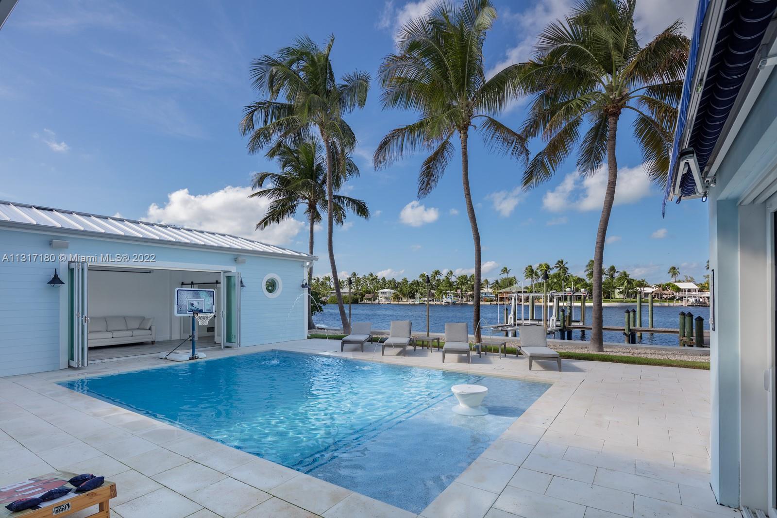 MATECUMBE SANDY BEACH - Residential