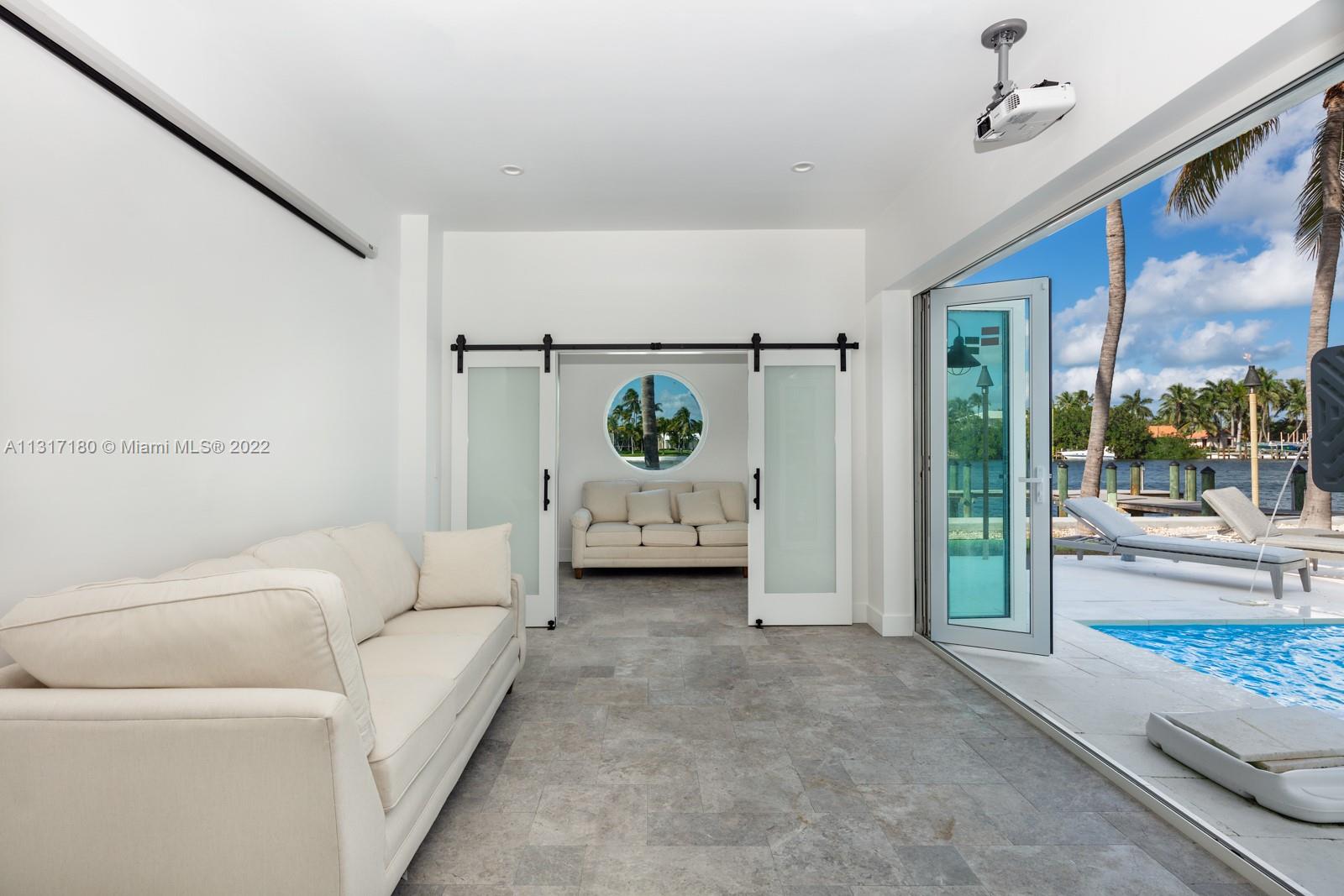 MATECUMBE SANDY BEACH - Residential