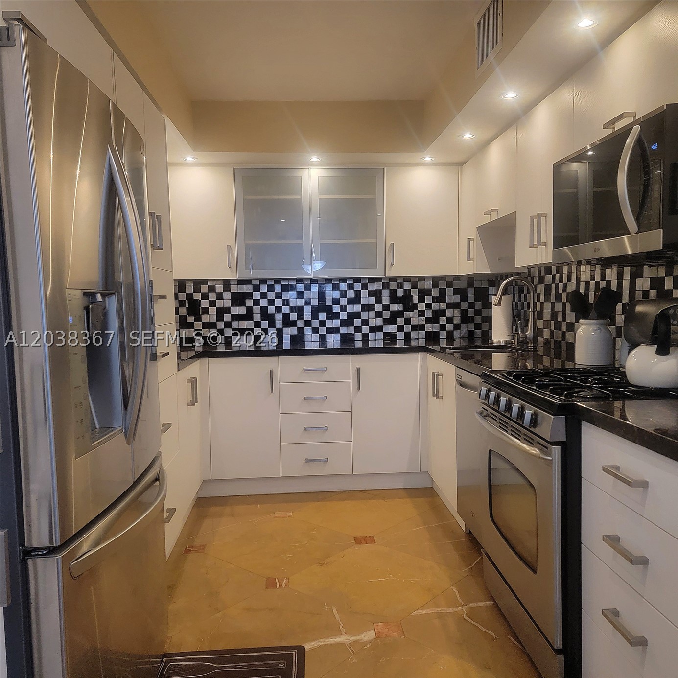 2030 S Ocean Dr 1718