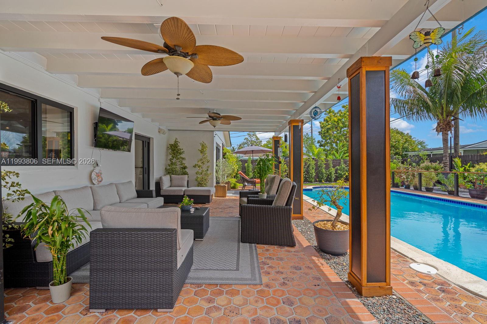 WHISPERING PINES EST SEC - Residential