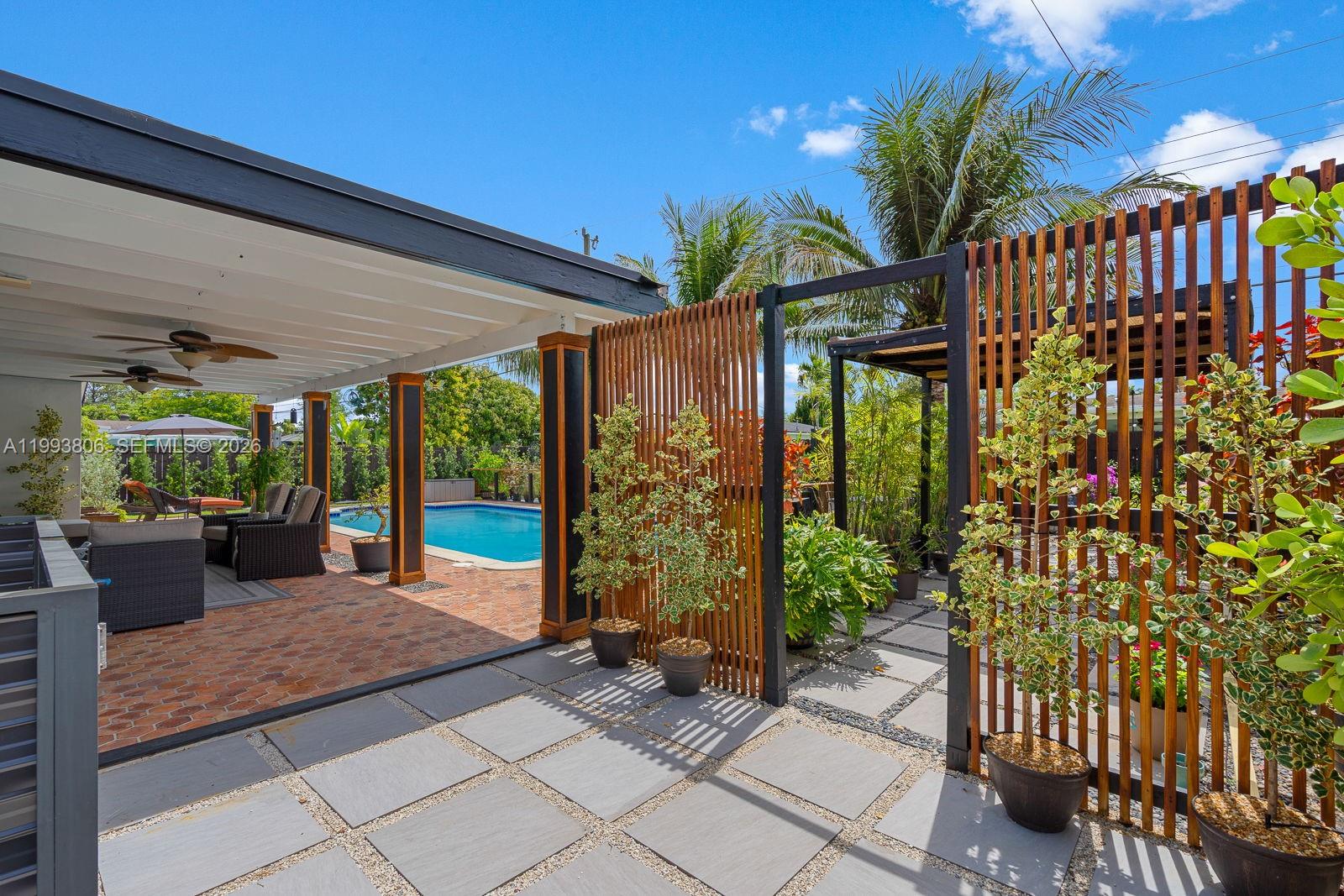 WHISPERING PINES EST SEC - Residential