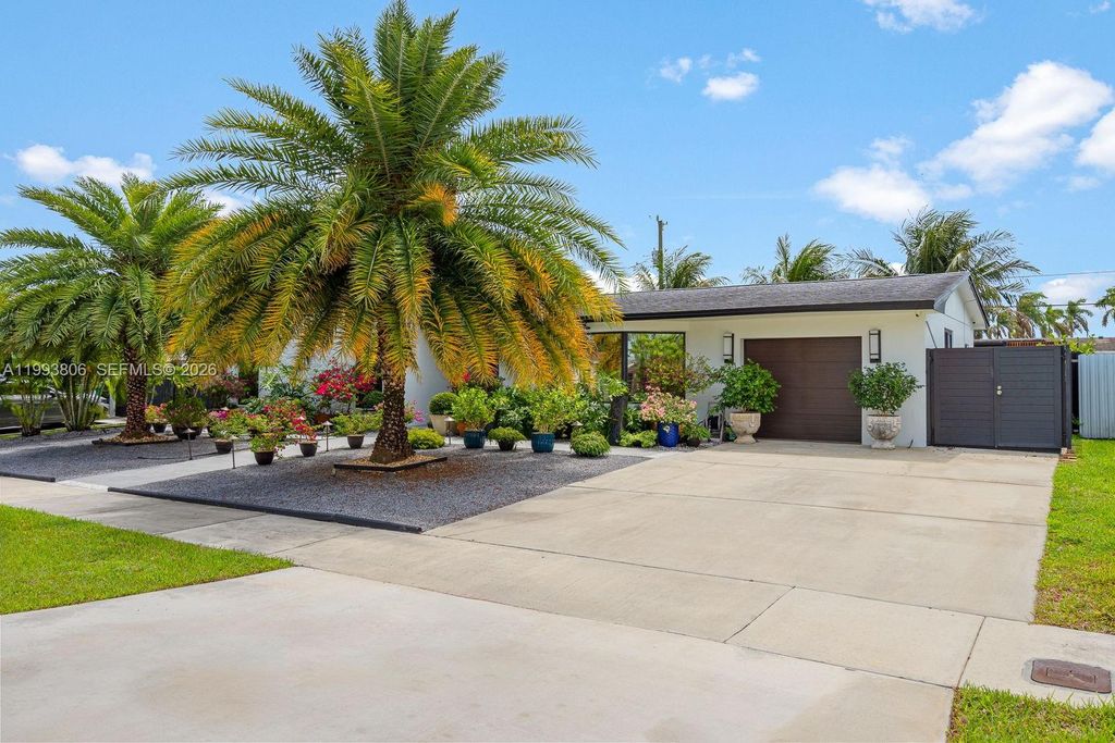 Photo of 9420 SW 192nd Dr, Cutler Bay, FL 33157 (MLS # A11993806)