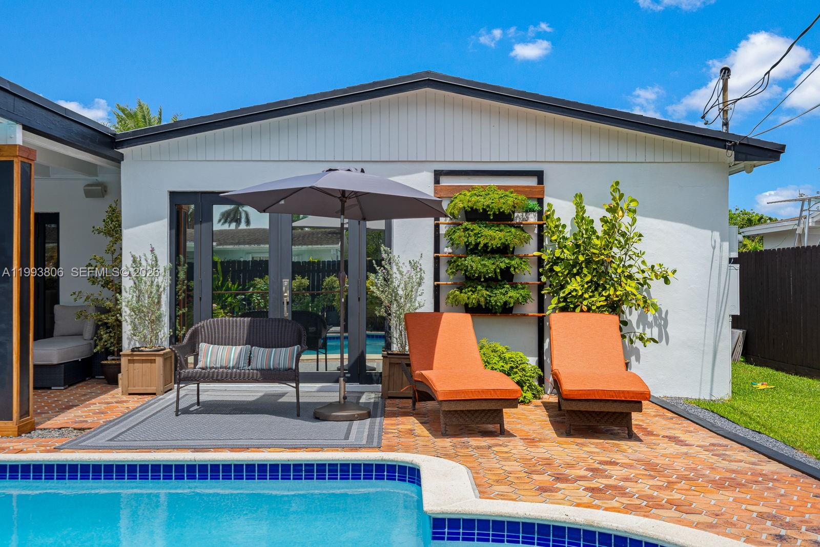 WHISPERING PINES EST SEC - Residential