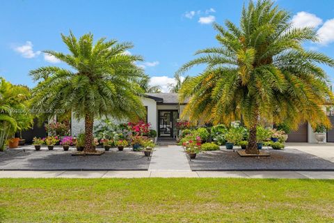 Photo of 9420 SW 192nd Dr, Cutler Bay, FL 33157 (MLS # A11993806)