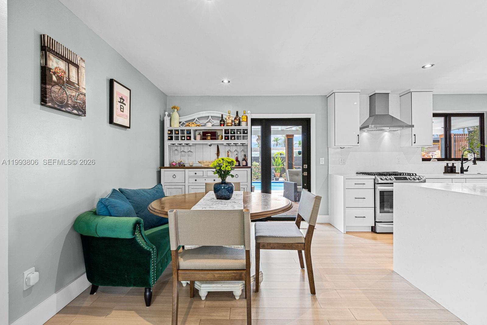 WHISPERING PINES EST SEC - Residential