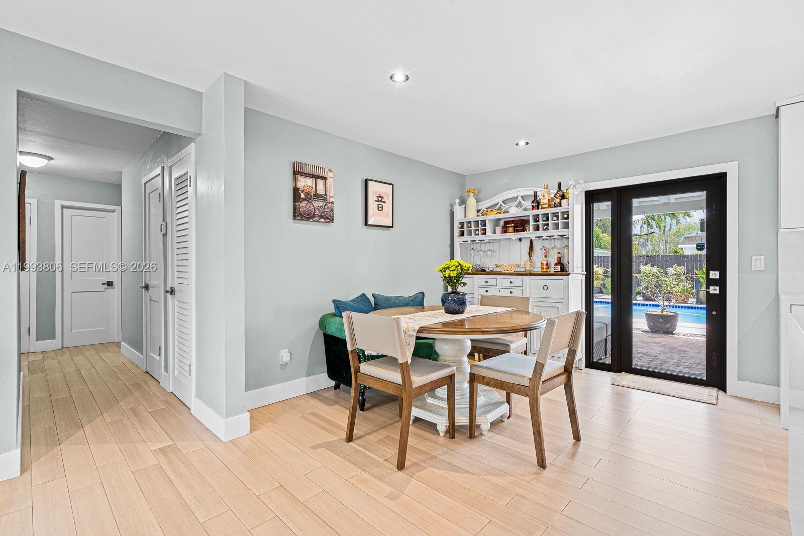 WHISPERING PINES EST SEC - Residential