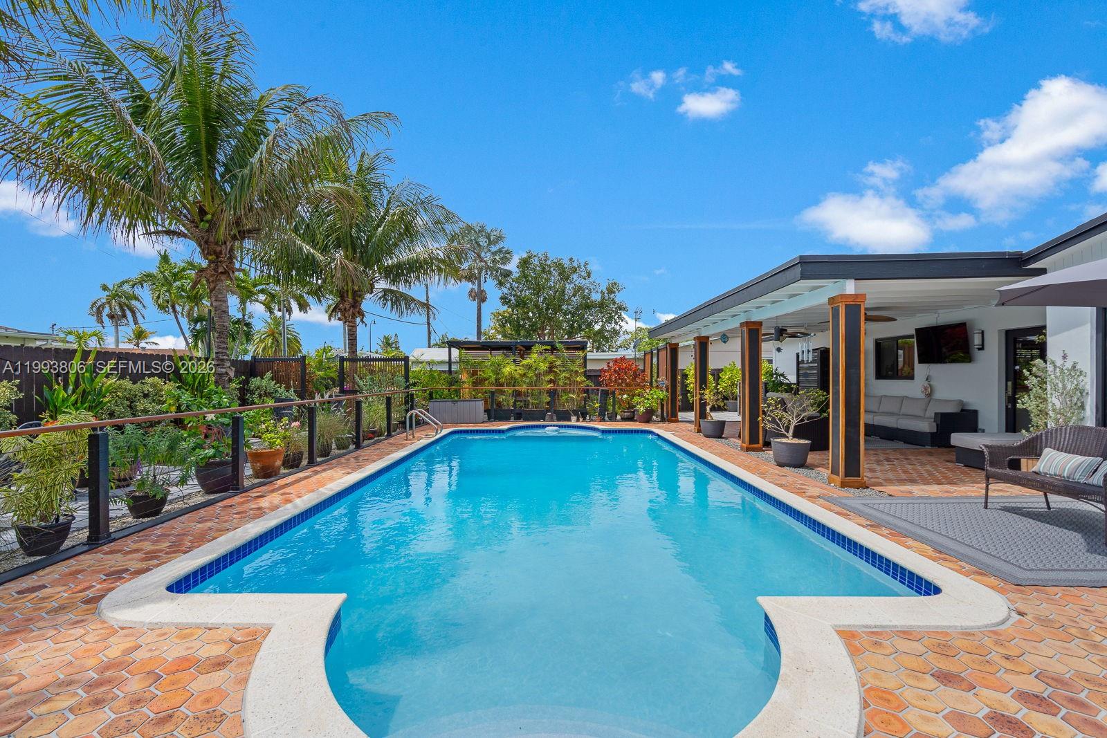 WHISPERING PINES EST SEC - Residential