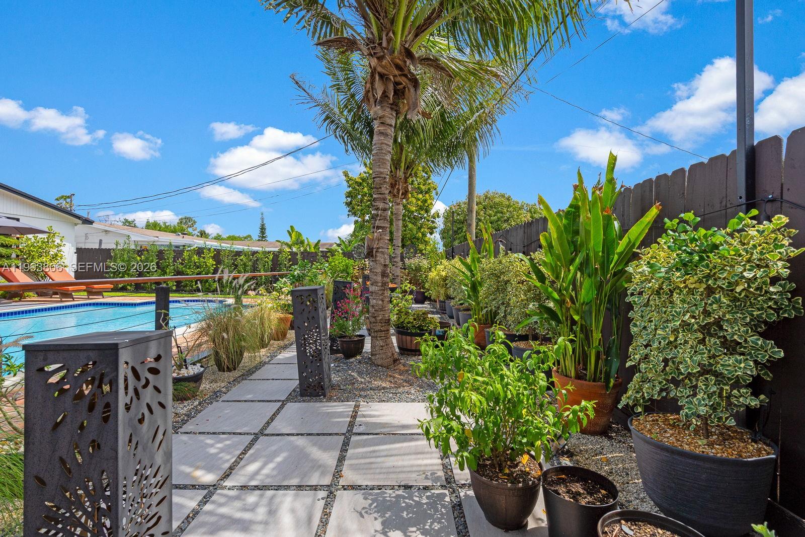 WHISPERING PINES EST SEC - Residential