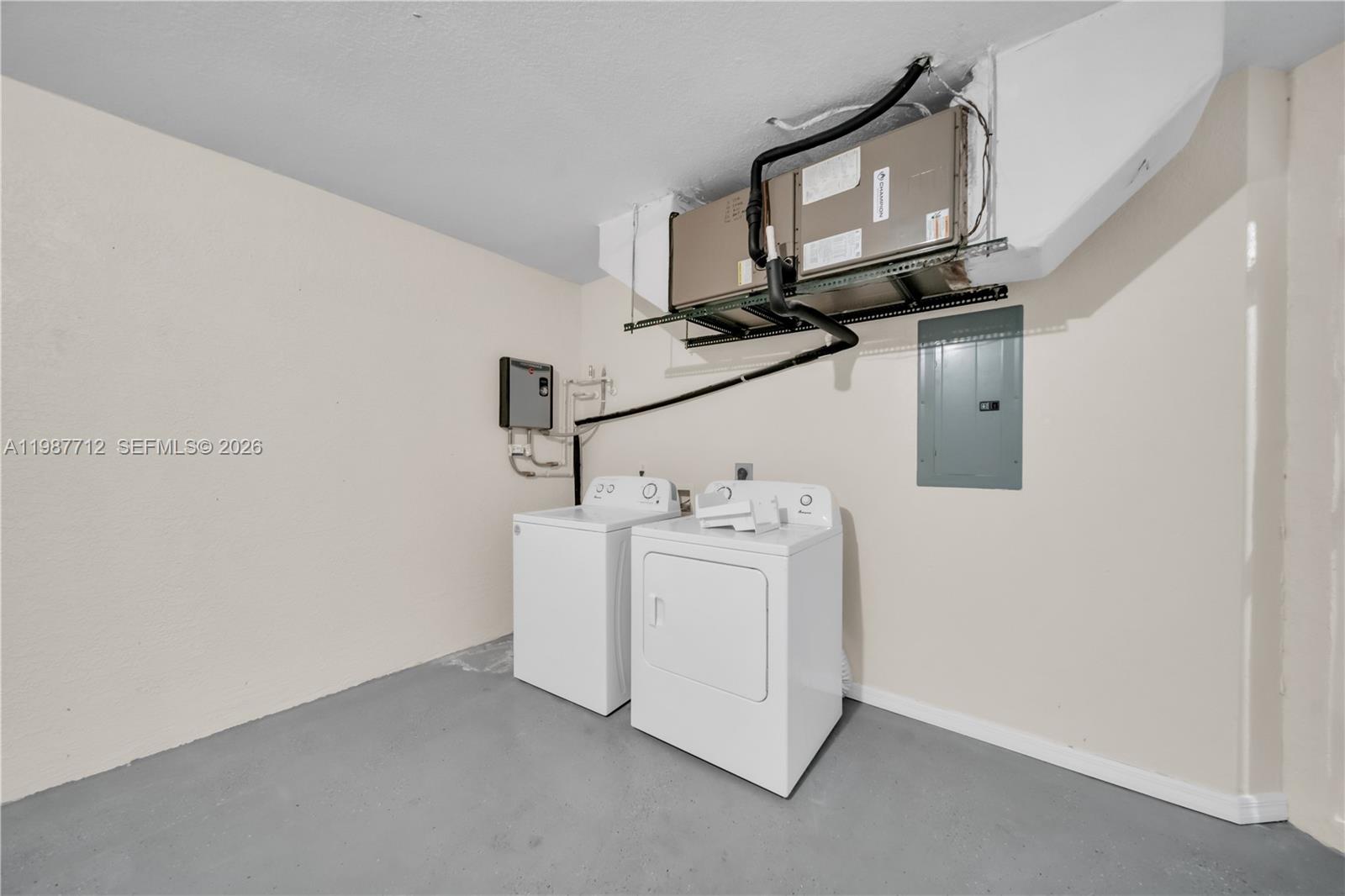 CAPE CORAL - Residential Income