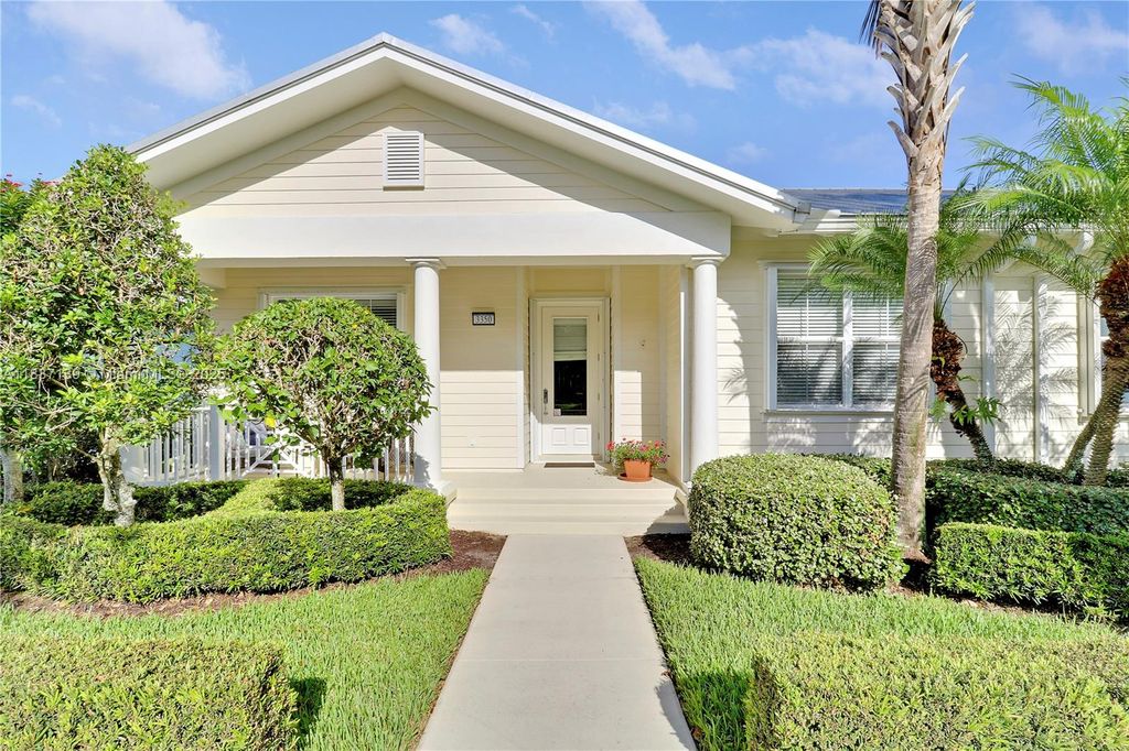 Photo of 3350 Josephine St, Jupiter, FL 33458 (MLS # A11837139)