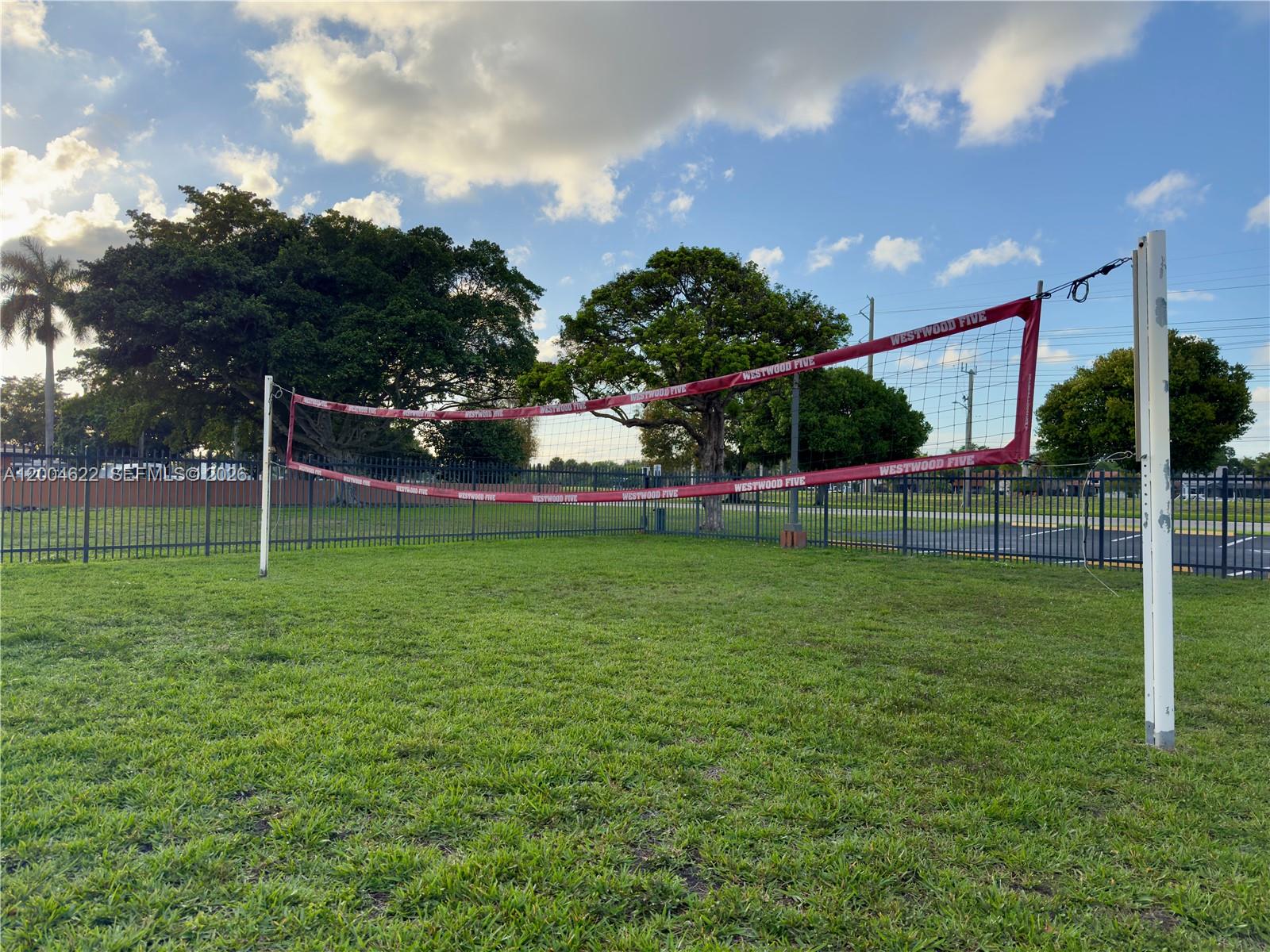 WESTWOOD COMMUNITY 5 - Residential