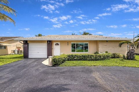 Tiny photo for 8102 NW 96th Ter, Tamarac, FL 33321 (MLS # A12004622)