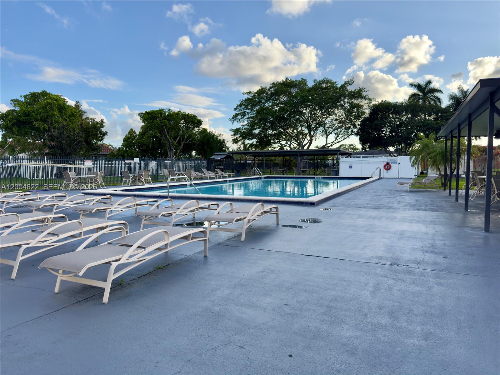 WESTWOOD COMMUNITY 5 - Residential