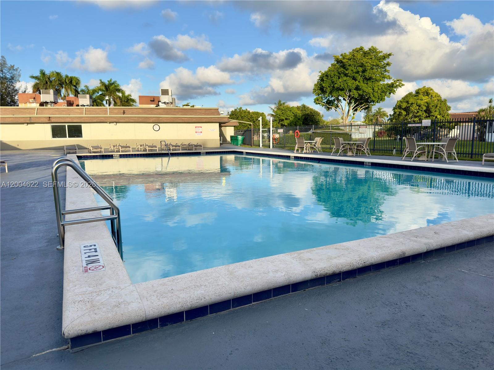 WESTWOOD COMMUNITY 5 - Residential